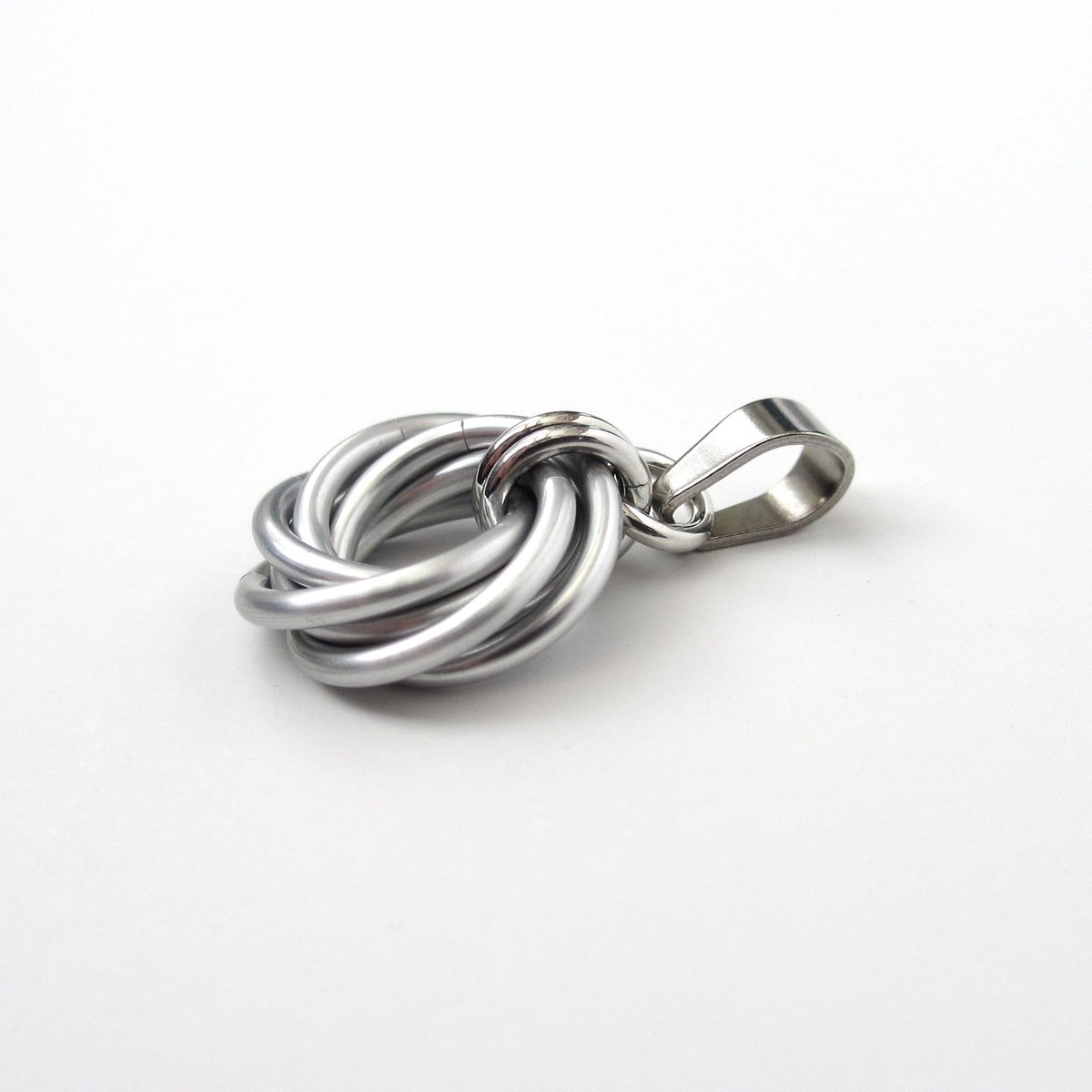 Silver Love Knot chainmail pendant necklace, circle pendant
