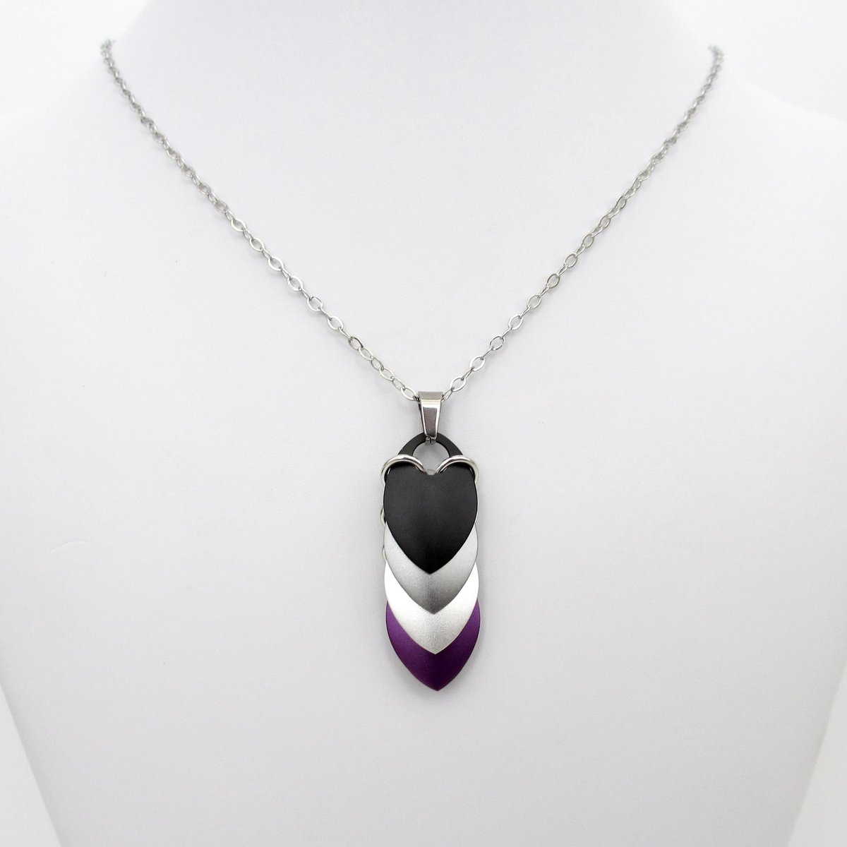Handmade asexual pride pendant necklace – LGBTQ+ chainmail scale jewelry