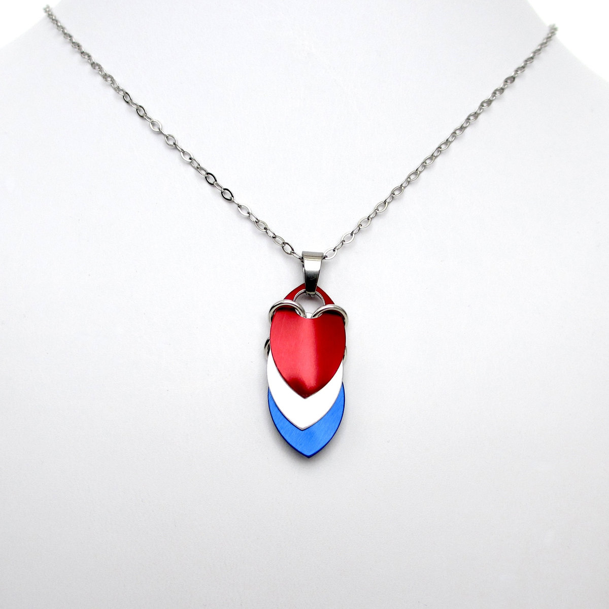 Red, white and blue pendant, American patriotic jewelry, chainmail scales