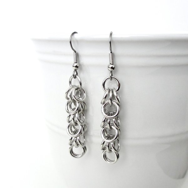 Silver aluminum chainmaille earrings, Shaggy Loops weave