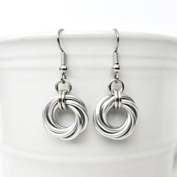 Classic silver aluminum earrings, chainmail love knot - everyday wear, lightweight and non-tarnish