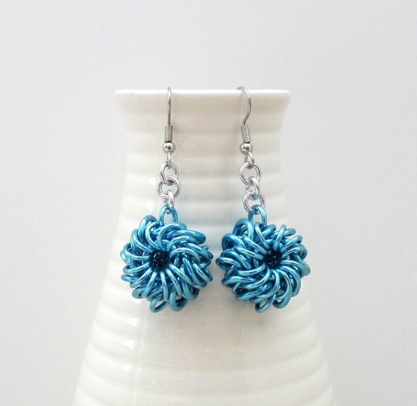 Turquoise chainmail earrings, Whirlybird weave